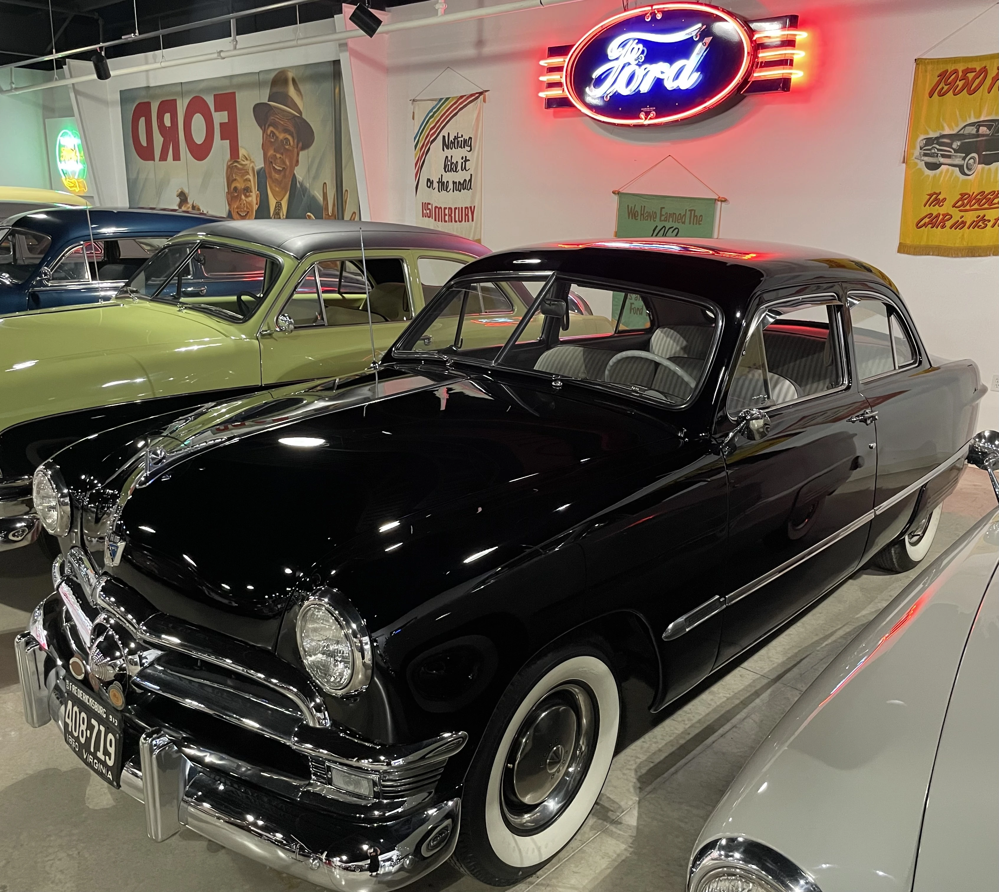 1949 Ford Tudor Deluxe Sedan