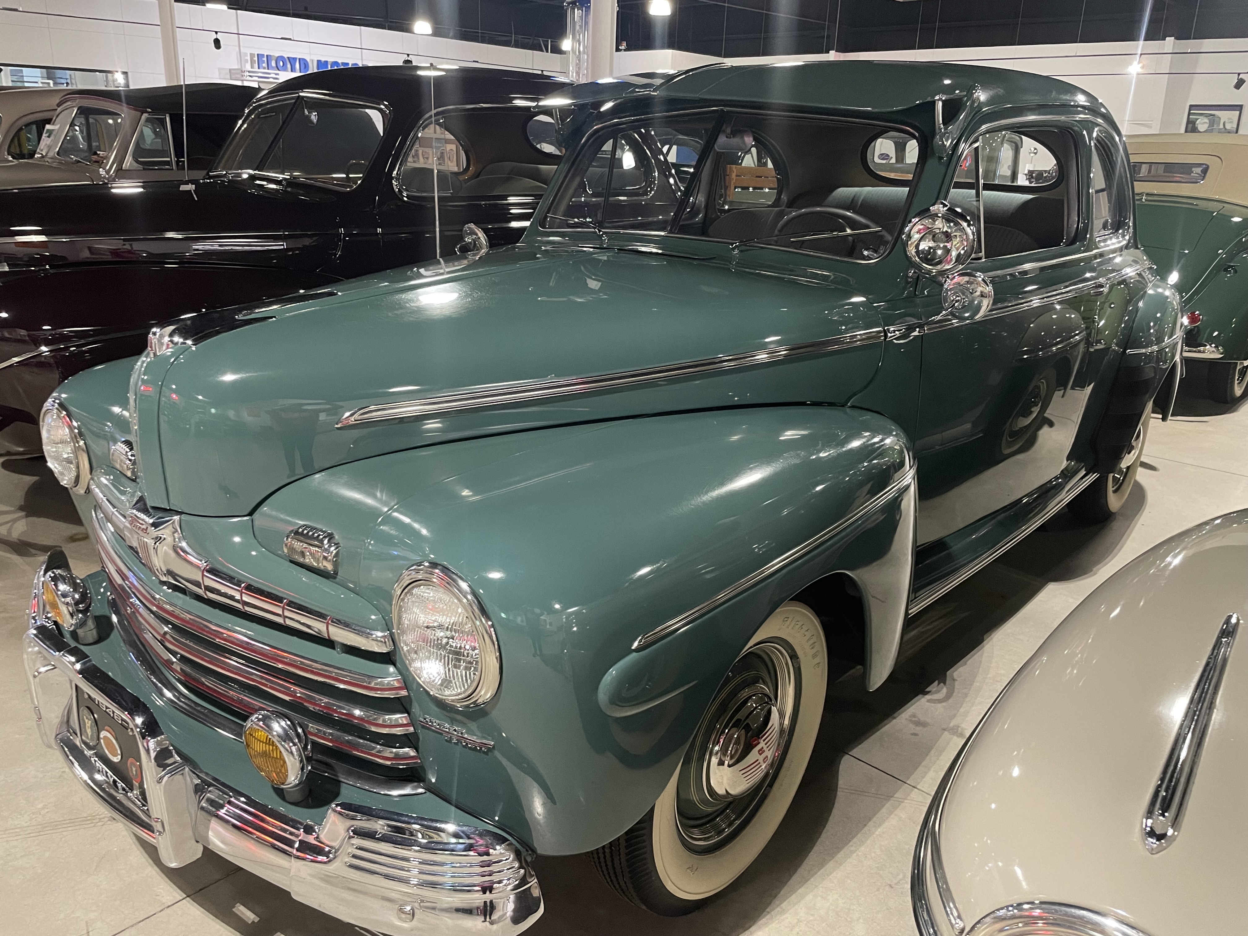 1946 Ford Super DeLuxe Sedan Coupe