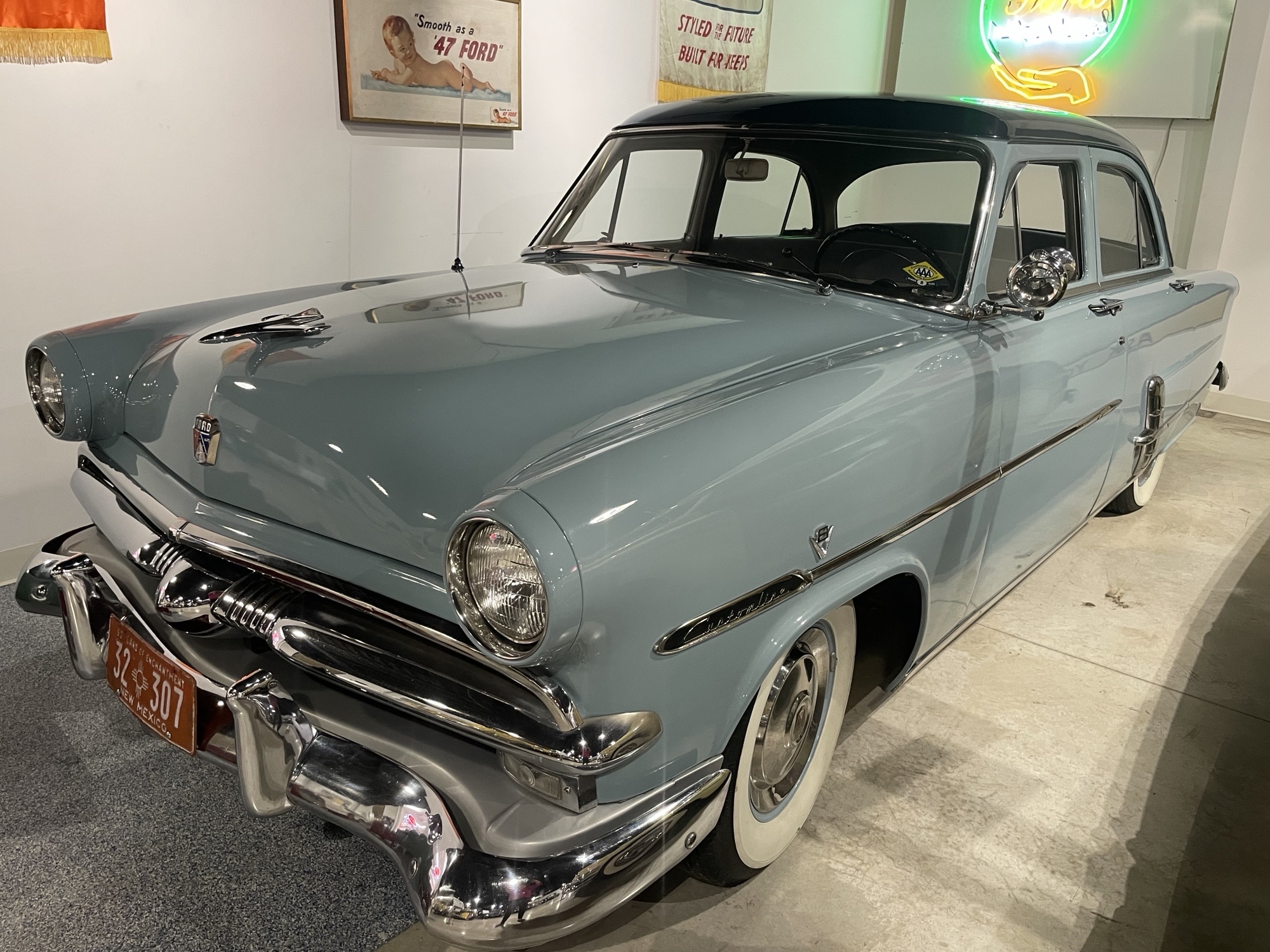 1953 Ford Customline Fordor Seda