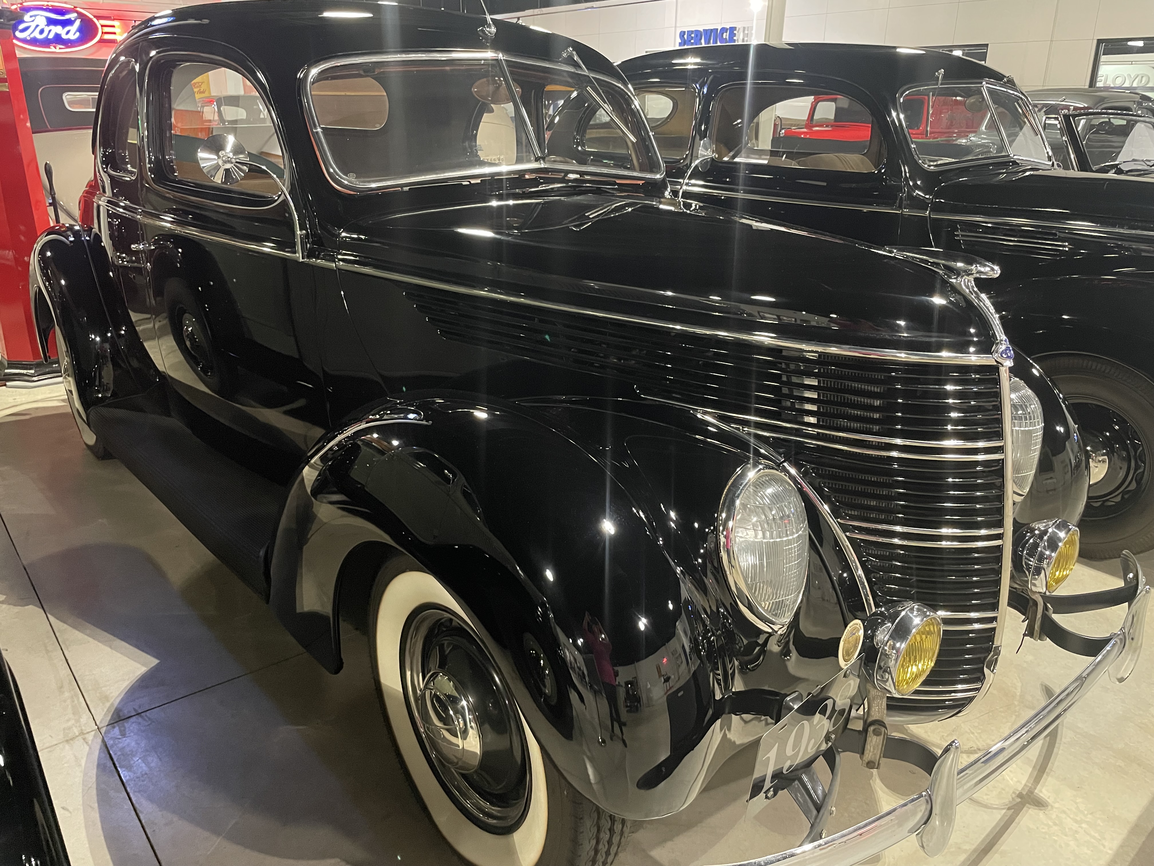 1938 Ford Standard 5-Window Coupe