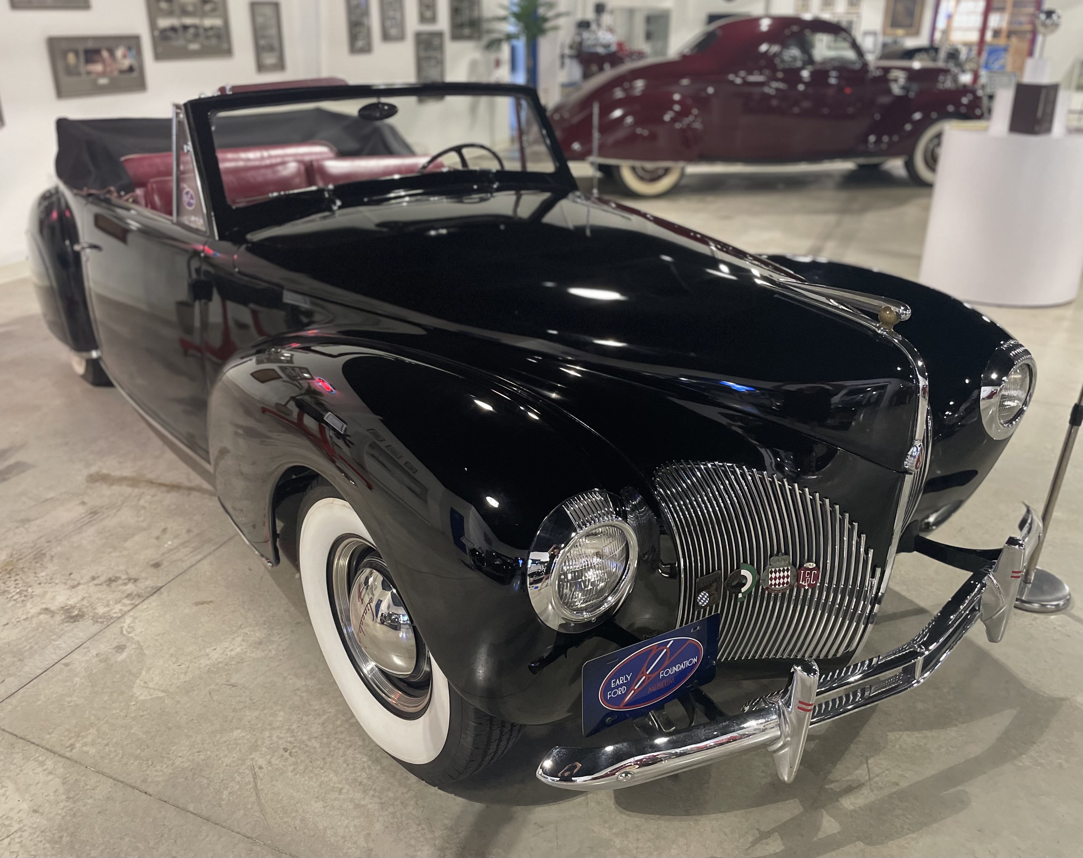 1940 Lincoln Zephyr Continental Cabriolet