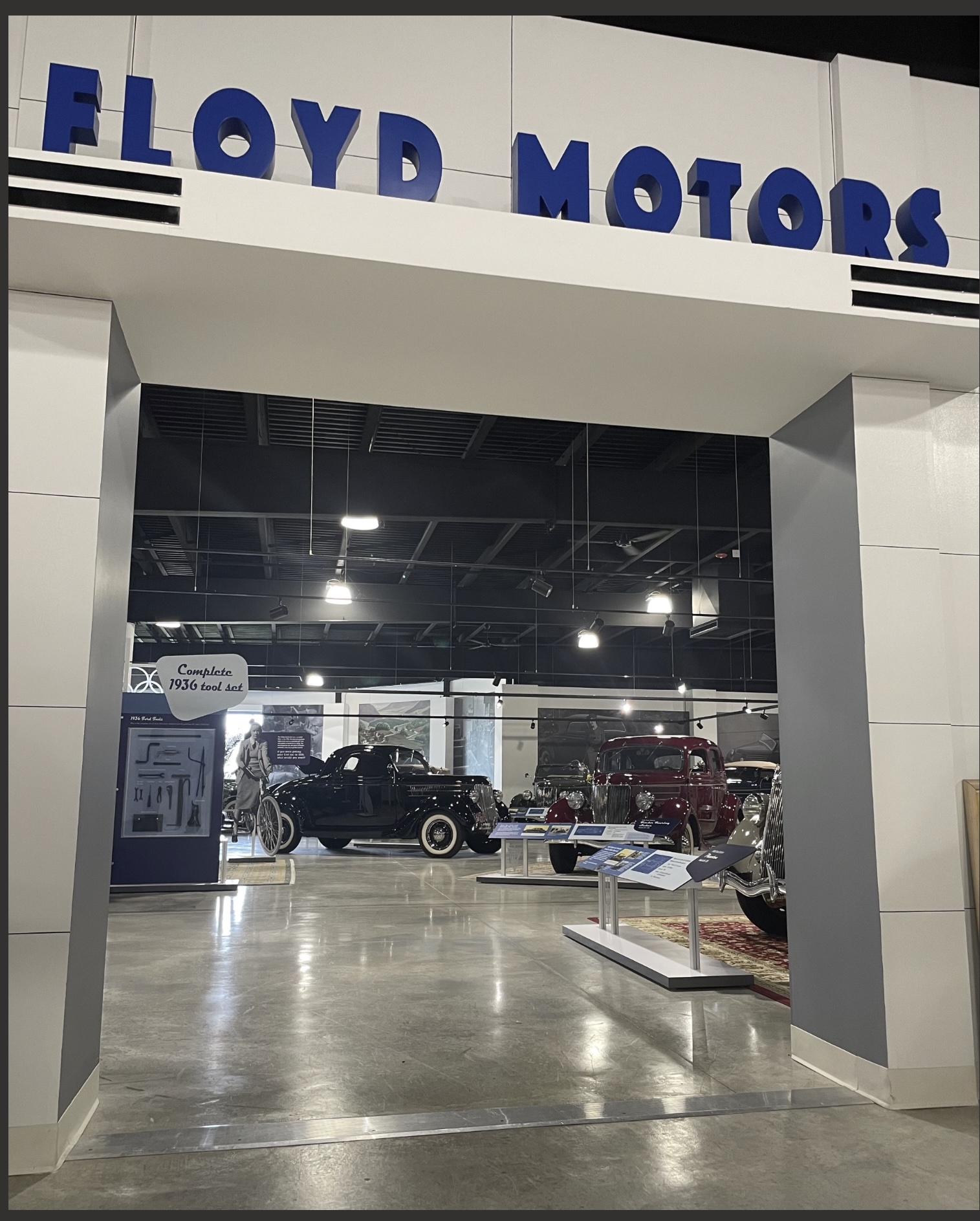 Floyd Motors 1936 Ford Dealership 01