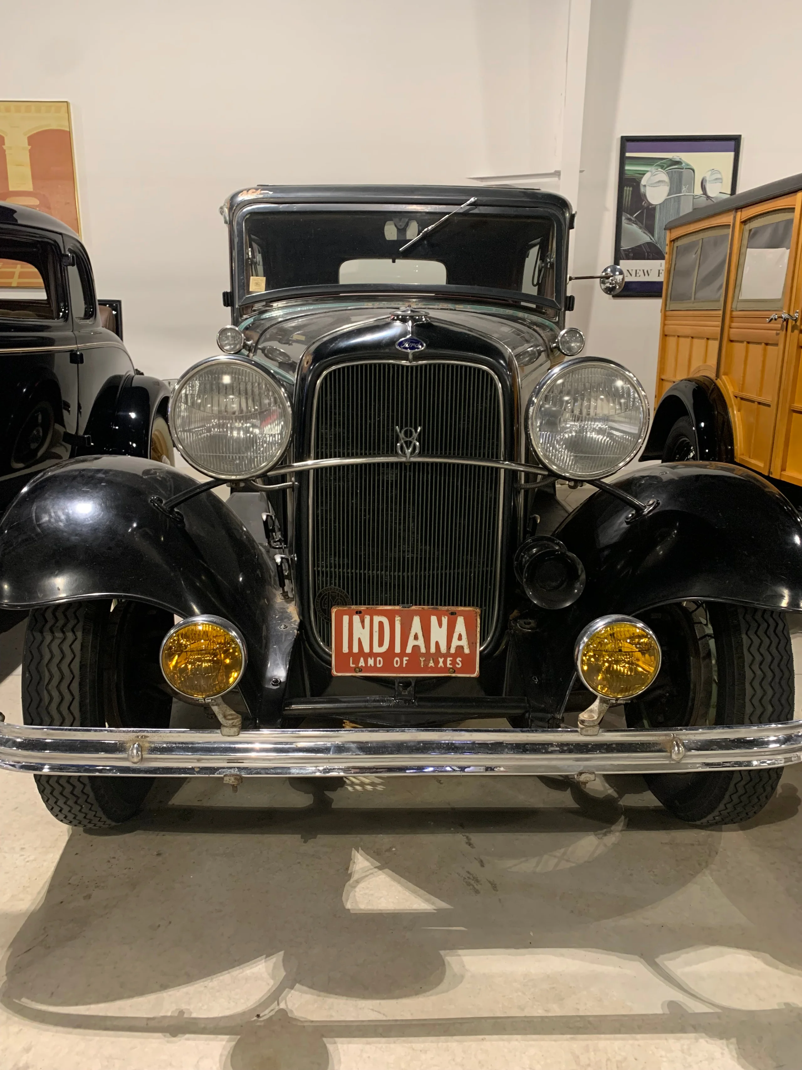 1932 Ford Deluxe Tudor Sedan